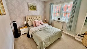 Photo 8- click for photo gallery